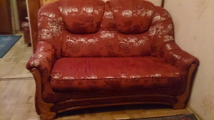 Ремонт кожаного мини дивана